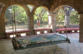 maneland jungle lodge